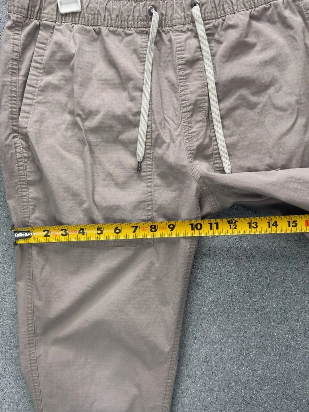 VUORI RIPSTOP CLIMBER PANTS MEN'S M TAPERED CARGO OUTDOOR TRAVEL ZIP BEIGE - Picture 4 of 13